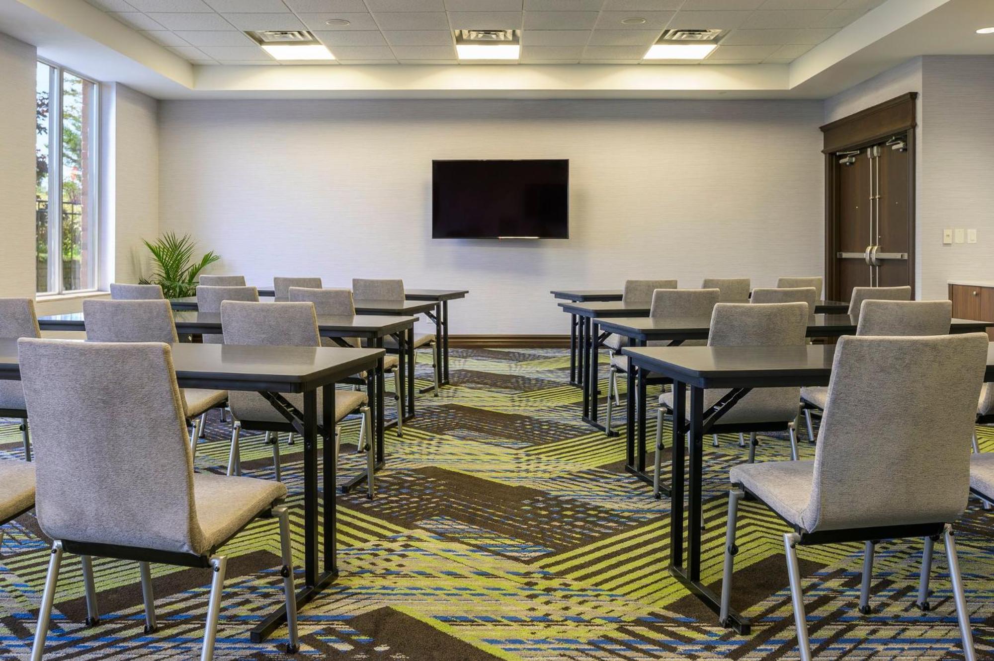 Holiday Inn Express Hotel & Suites North Bay By Ihg Экстерьер фото