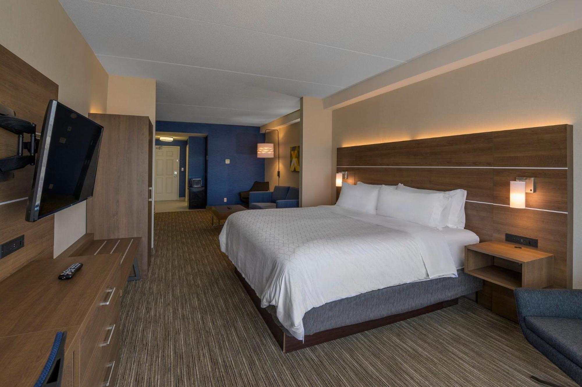Holiday Inn Express Hotel & Suites North Bay By Ihg Экстерьер фото